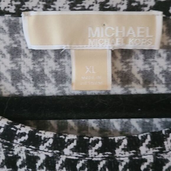Michael Kors top - Picture 3 of 5
